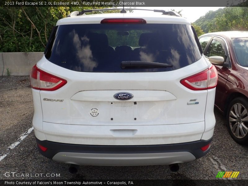 Ruby Red Metallic / Charcoal Black 2013 Ford Escape SE 2.0L EcoBoost 4WD