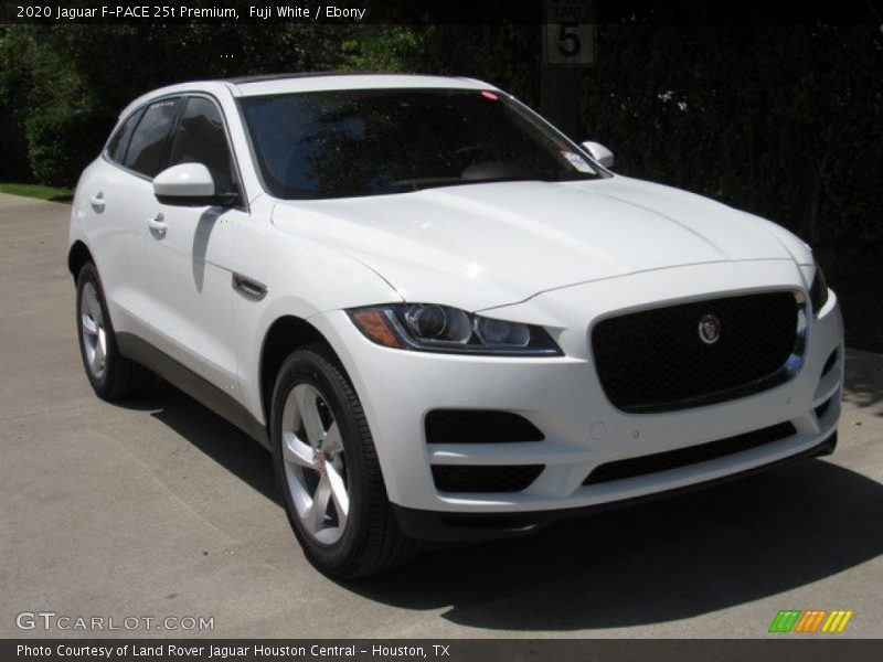 Fuji White / Ebony 2020 Jaguar F-PACE 25t Premium