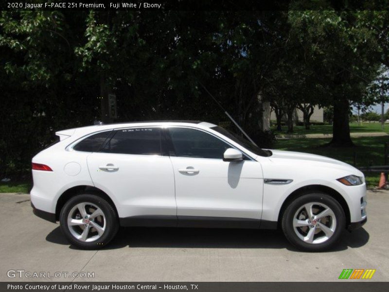 Fuji White / Ebony 2020 Jaguar F-PACE 25t Premium