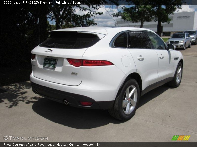 Fuji White / Ebony 2020 Jaguar F-PACE 25t Premium