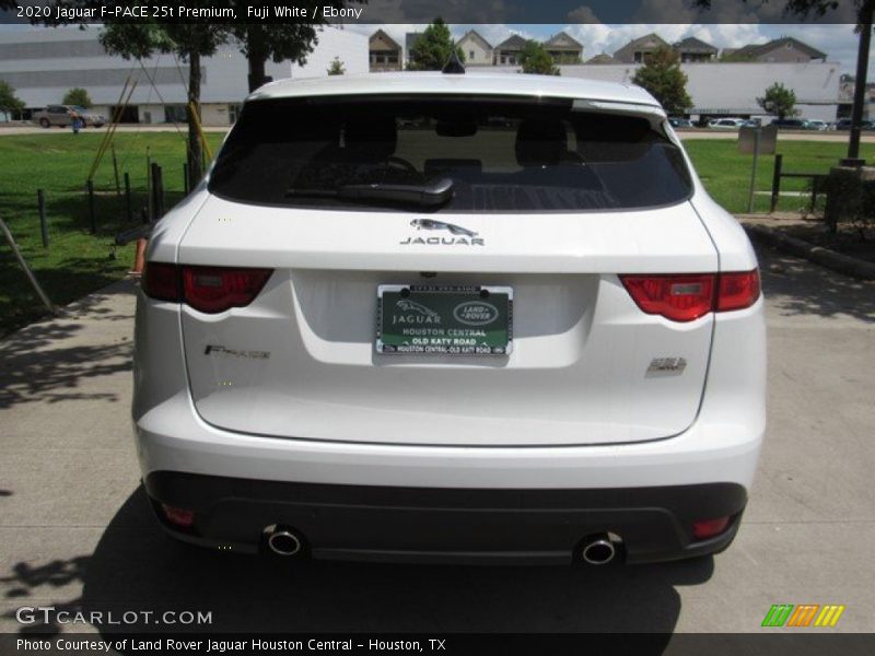 Fuji White / Ebony 2020 Jaguar F-PACE 25t Premium