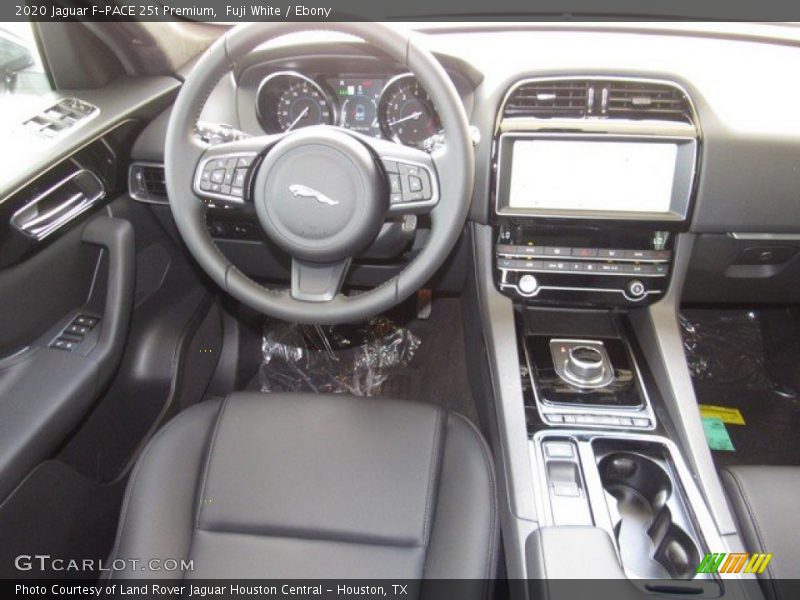 Fuji White / Ebony 2020 Jaguar F-PACE 25t Premium