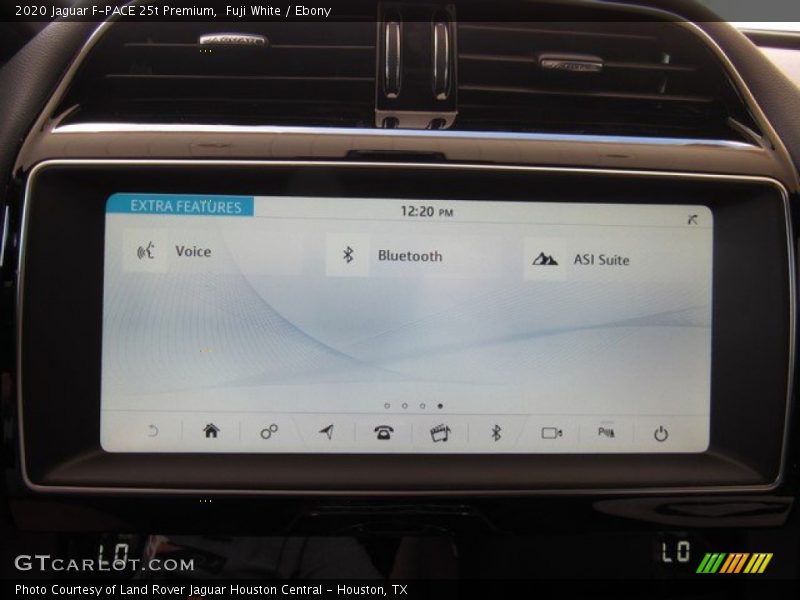 Fuji White / Ebony 2020 Jaguar F-PACE 25t Premium