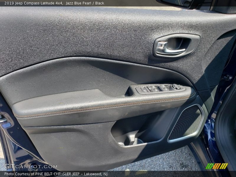 Jazz Blue Pearl / Black 2019 Jeep Compass Latitude 4x4
