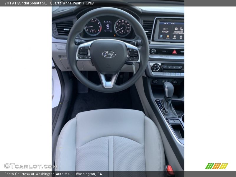 Quartz White Pearl / Gray 2019 Hyundai Sonata SE