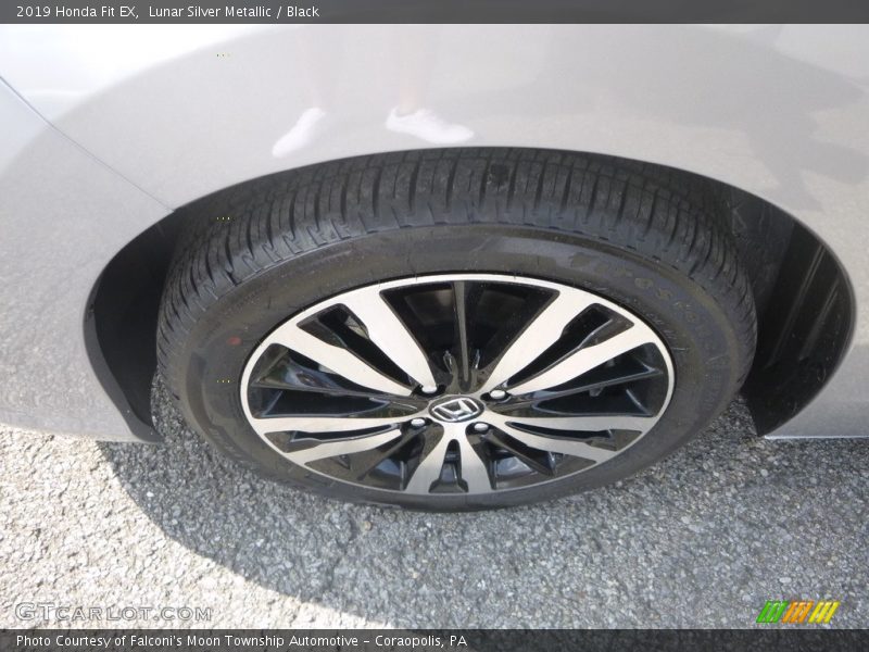 Lunar Silver Metallic / Black 2019 Honda Fit EX