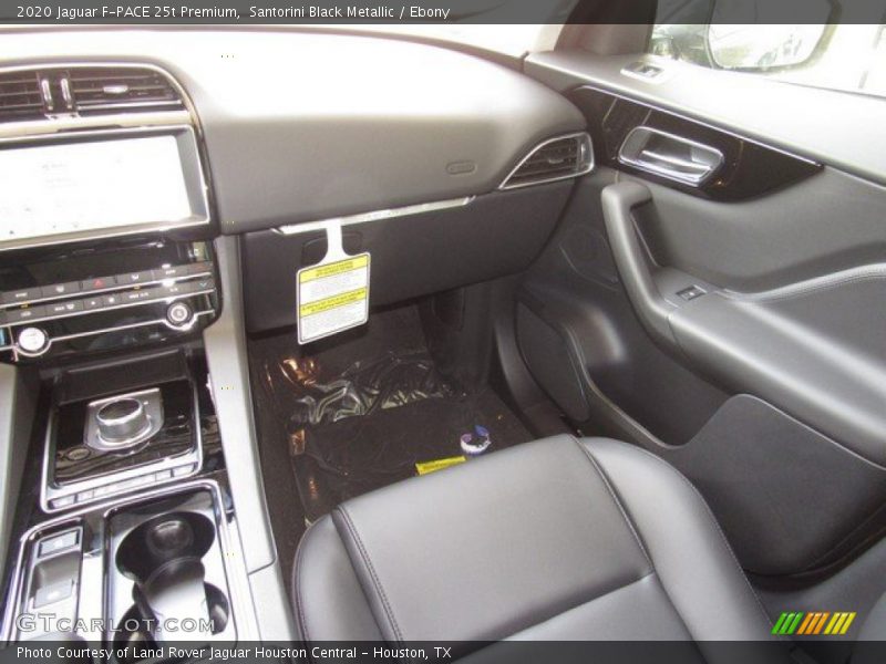 Santorini Black Metallic / Ebony 2020 Jaguar F-PACE 25t Premium