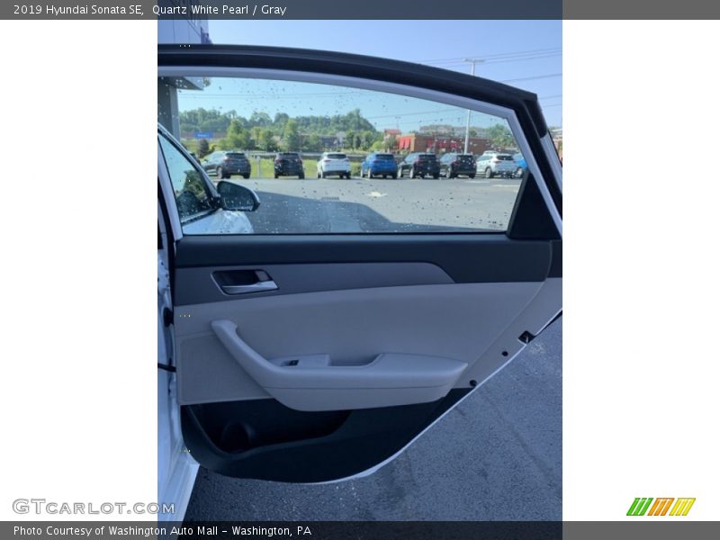 Quartz White Pearl / Gray 2019 Hyundai Sonata SE