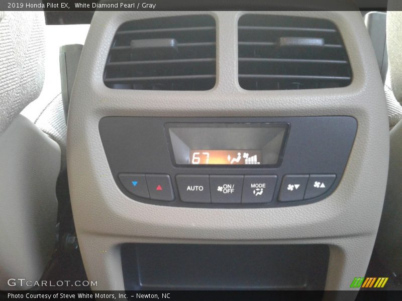 White Diamond Pearl / Gray 2019 Honda Pilot EX