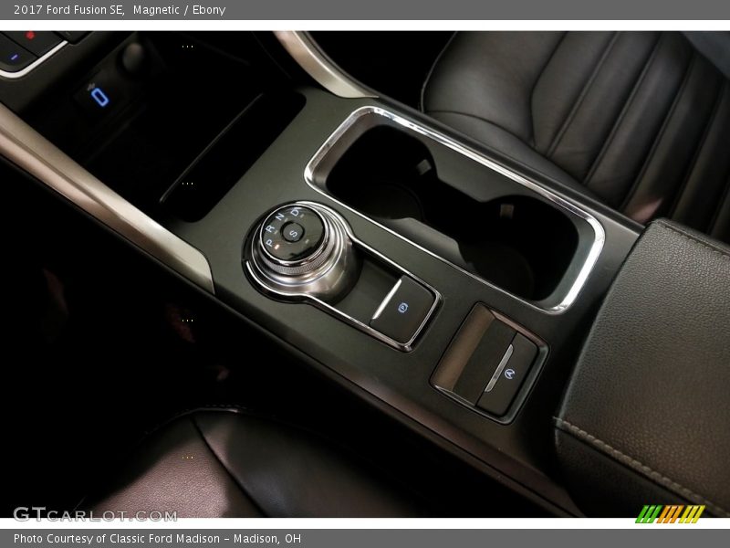 Magnetic / Ebony 2017 Ford Fusion SE