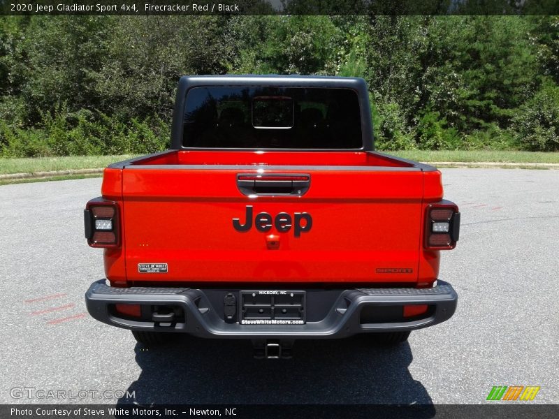 Firecracker Red / Black 2020 Jeep Gladiator Sport 4x4