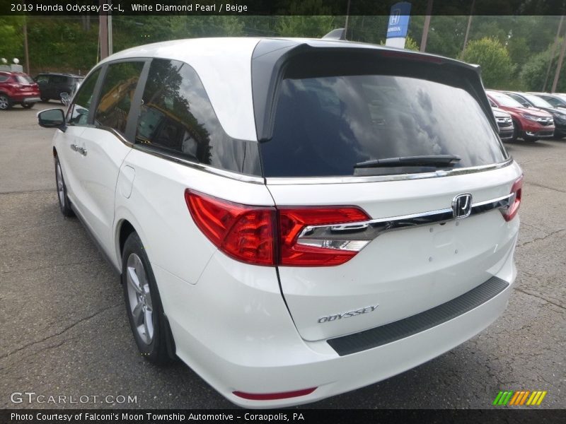 White Diamond Pearl / Beige 2019 Honda Odyssey EX-L