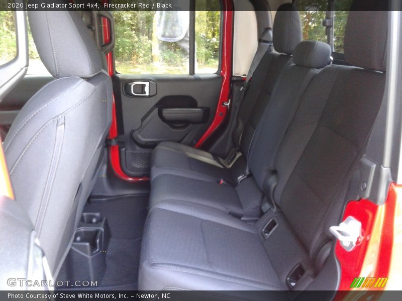 Firecracker Red / Black 2020 Jeep Gladiator Sport 4x4