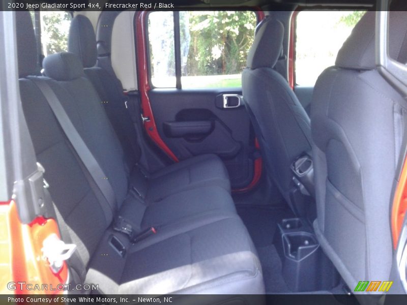 Firecracker Red / Black 2020 Jeep Gladiator Sport 4x4