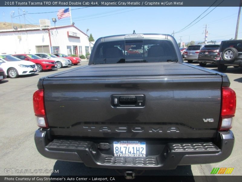 Magnetic Gray Metallic / Graphite w/Gun Metal 2018 Toyota Tacoma TRD Off Road Double Cab 4x4