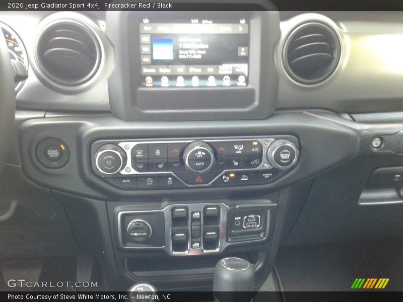 Firecracker Red / Black 2020 Jeep Gladiator Sport 4x4