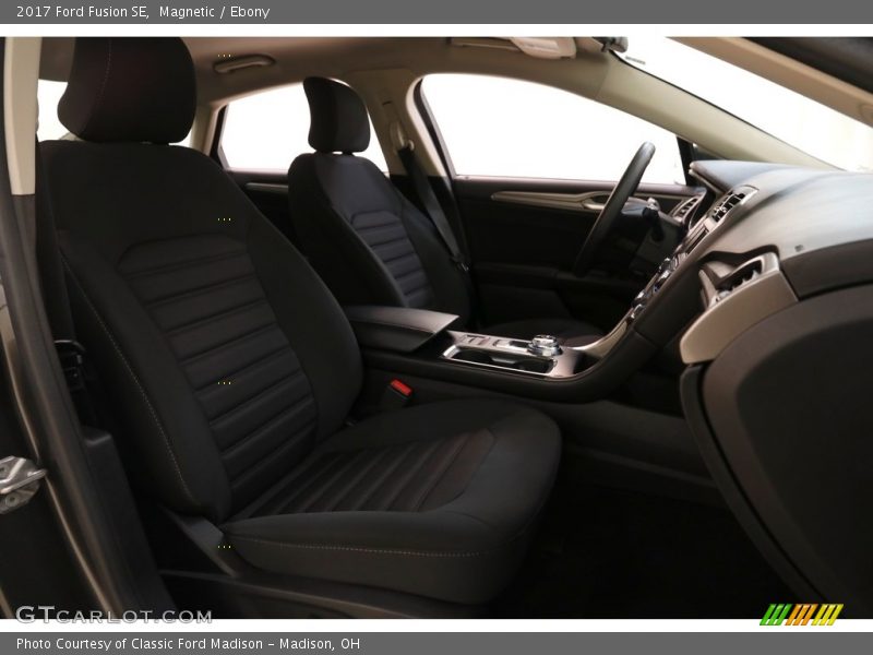 Magnetic / Ebony 2017 Ford Fusion SE