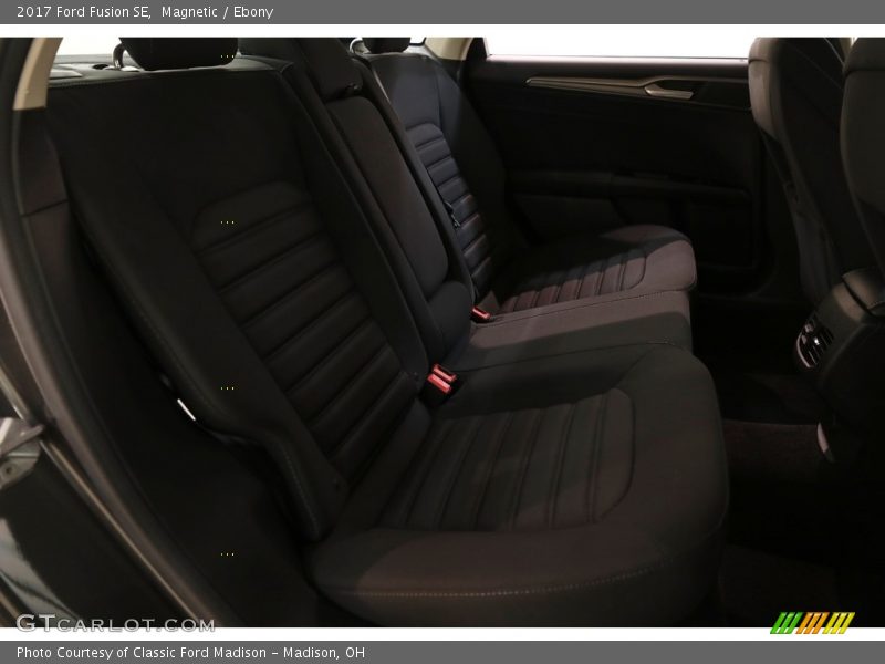 Magnetic / Ebony 2017 Ford Fusion SE