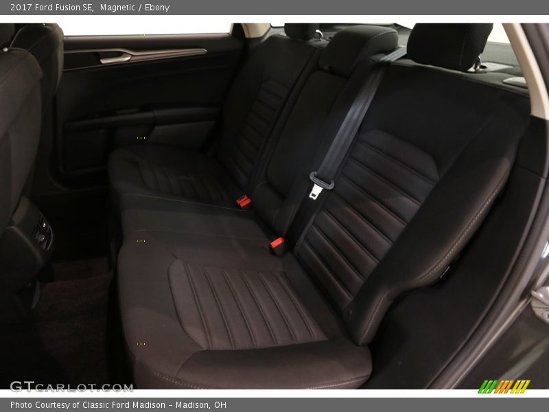 Magnetic / Ebony 2017 Ford Fusion SE