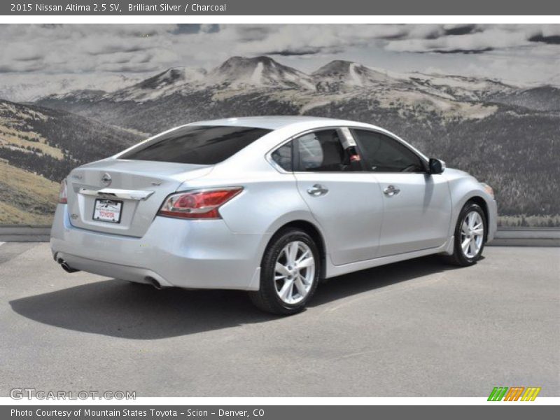 Brilliant Silver / Charcoal 2015 Nissan Altima 2.5 SV