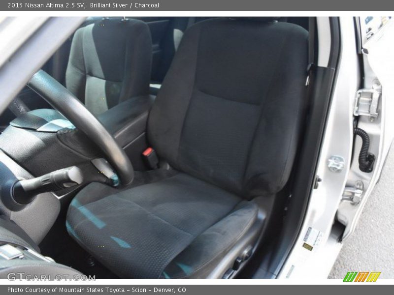 Brilliant Silver / Charcoal 2015 Nissan Altima 2.5 SV