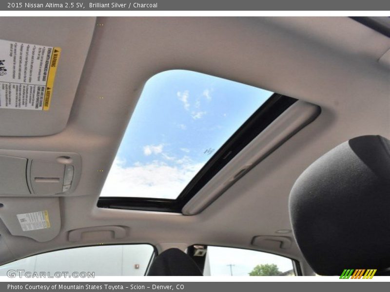 Brilliant Silver / Charcoal 2015 Nissan Altima 2.5 SV