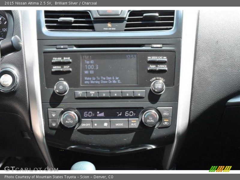 Brilliant Silver / Charcoal 2015 Nissan Altima 2.5 SV