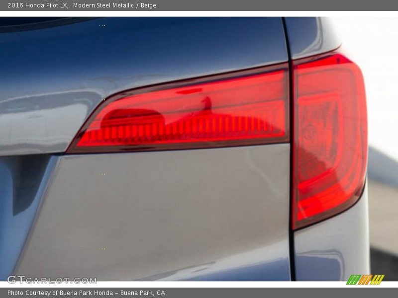 Modern Steel Metallic / Beige 2016 Honda Pilot LX
