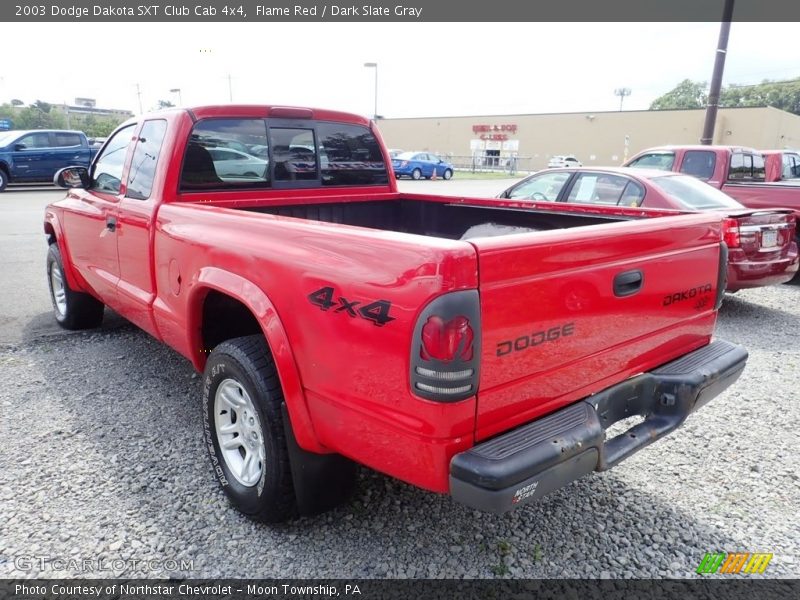 Flame Red / Dark Slate Gray 2003 Dodge Dakota SXT Club Cab 4x4