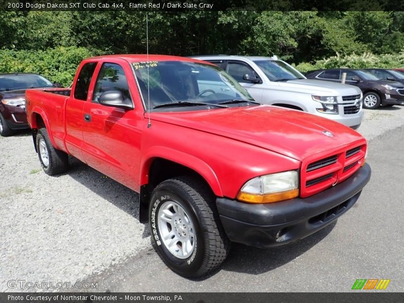 Flame Red / Dark Slate Gray 2003 Dodge Dakota SXT Club Cab 4x4
