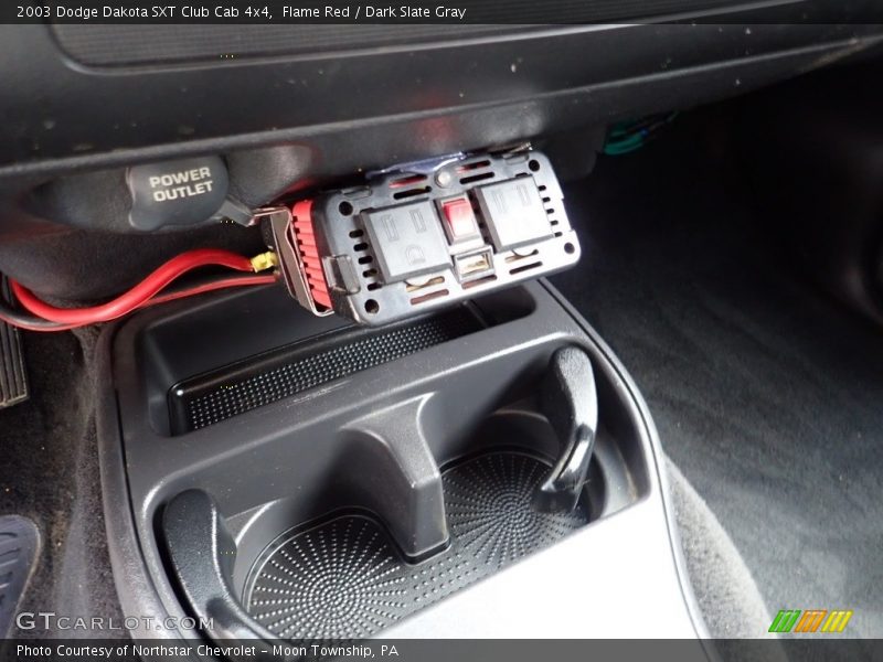 Flame Red / Dark Slate Gray 2003 Dodge Dakota SXT Club Cab 4x4
