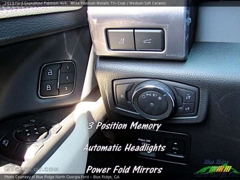 White Platinum Metallic Tri-Coat / Medium Soft Ceramic 2019 Ford Expedition Platinum 4x4