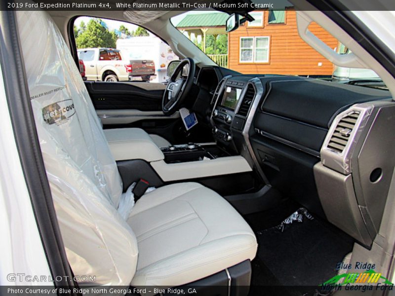 White Platinum Metallic Tri-Coat / Medium Soft Ceramic 2019 Ford Expedition Platinum 4x4