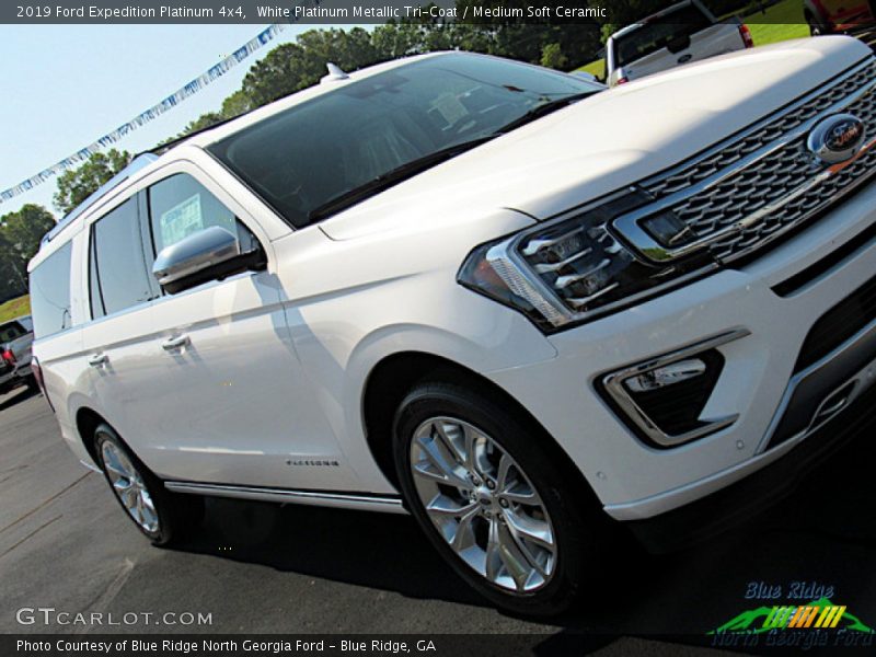 White Platinum Metallic Tri-Coat / Medium Soft Ceramic 2019 Ford Expedition Platinum 4x4