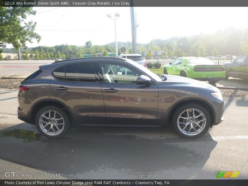 Vesuvio Gray Metallic / Ice Gray 2019 Alfa Romeo Stelvio Sport AWD