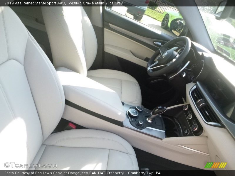 Vesuvio Gray Metallic / Ice Gray 2019 Alfa Romeo Stelvio Sport AWD