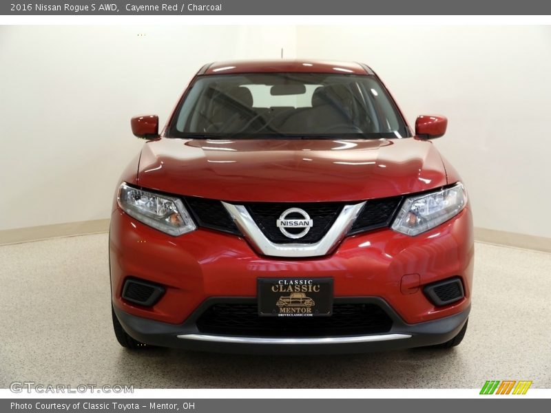 Cayenne Red / Charcoal 2016 Nissan Rogue S AWD