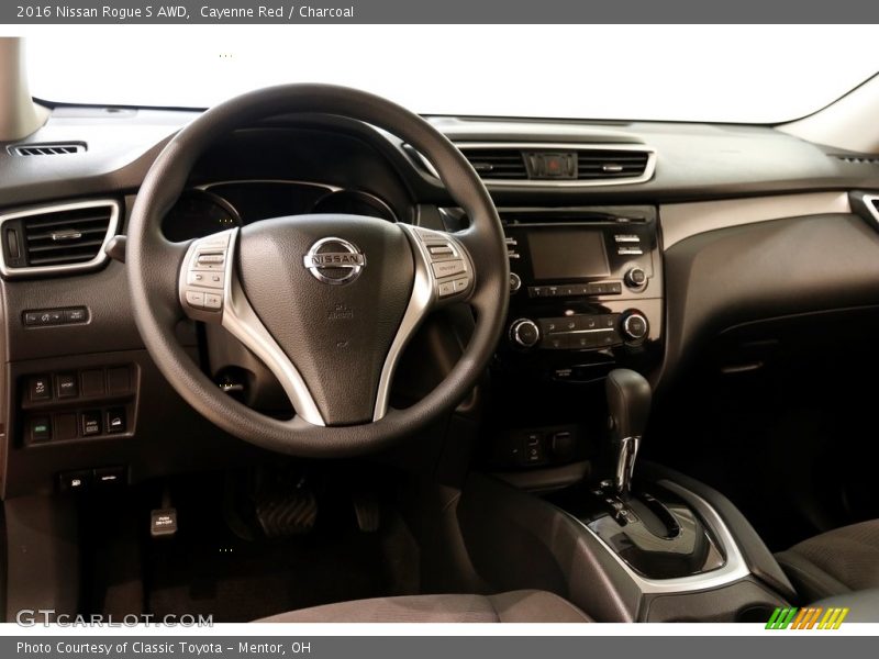 Cayenne Red / Charcoal 2016 Nissan Rogue S AWD