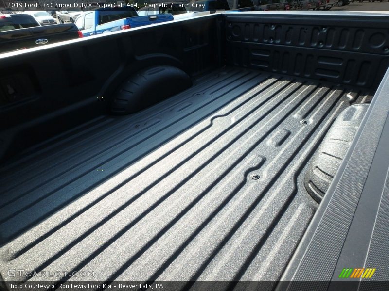 Magnetic / Earth Gray 2019 Ford F350 Super Duty XL SuperCab 4x4