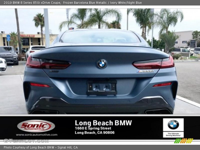 Frozen Barcelona Blue Metallic / Ivory White/Night Blue 2019 BMW 8 Series 850i xDrive Coupe