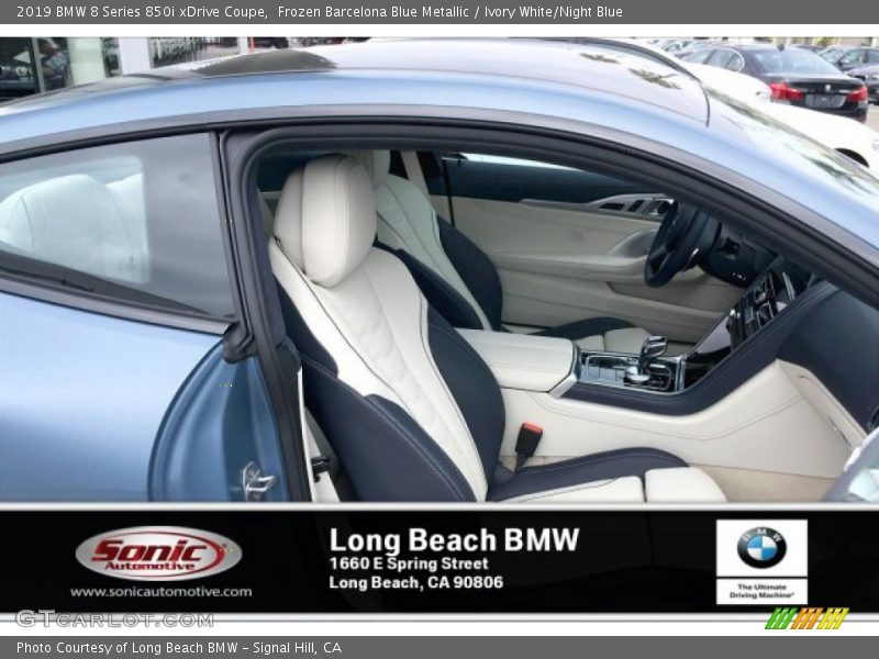  2019 8 Series 850i xDrive Coupe Ivory White/Night Blue Interior