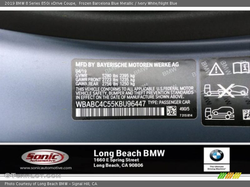 2019 8 Series 850i xDrive Coupe Frozen Barcelona Blue Metallic Color Code 490