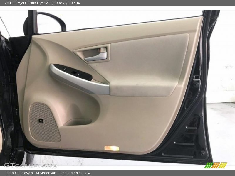 Black / Bisque 2011 Toyota Prius Hybrid III