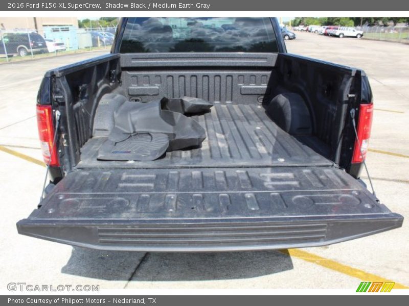 Shadow Black / Medium Earth Gray 2016 Ford F150 XL SuperCrew