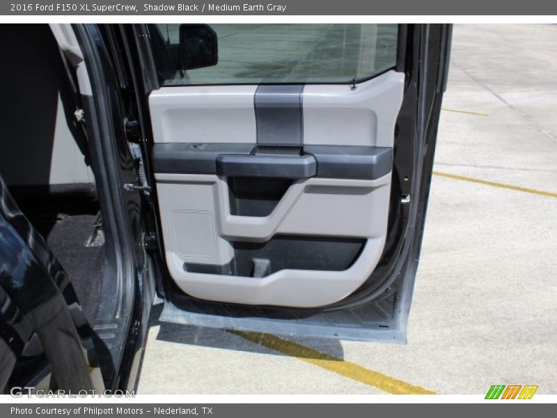 Shadow Black / Medium Earth Gray 2016 Ford F150 XL SuperCrew