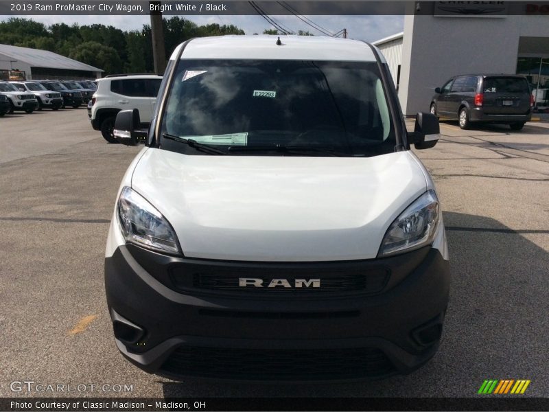 Bright White / Black 2019 Ram ProMaster City Wagon