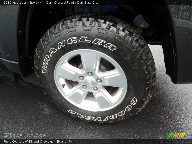 Dark Charcoal Pearl / Dark Slate Gray 2010 Jeep Liberty Sport 4x4