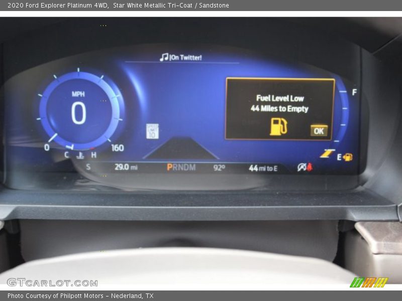  2020 Explorer Platinum 4WD Platinum 4WD Gauges