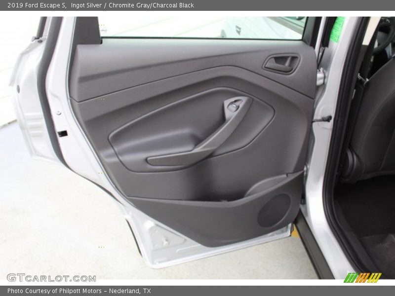 Ingot Silver / Chromite Gray/Charcoal Black 2019 Ford Escape S