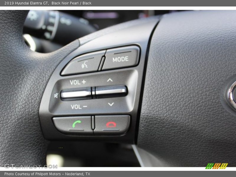 Black Noir Pearl / Black 2019 Hyundai Elantra GT